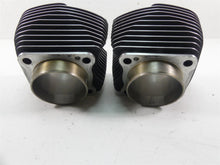 Load image into Gallery viewer, 2021 Harley Softail FXBBS Street Bob Push Rod Tappet Cover Set 25700410
