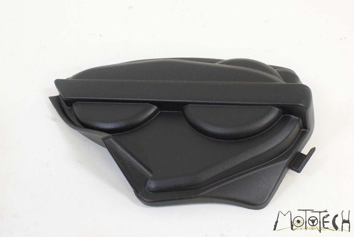 2017 Ducati Panigale 959 Left Engine Side Cover Fairing 46016411A {{ shop.shopifyCountryName }} - Mototech271