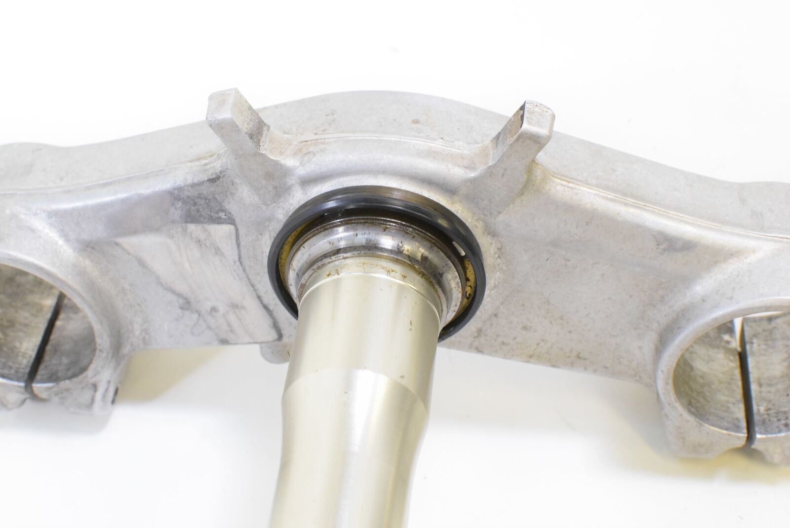 2006 Kawasaki ZX6R ZX636 Ninja Lower Triple Tree Steering Yoke 44037-0020 {{ shop.shopifyCountryName }} - Mototech271
