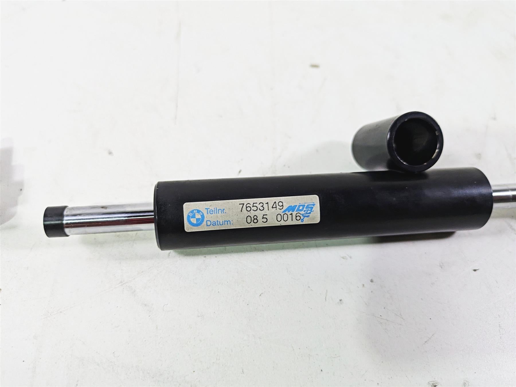 2016 BMW F800R K73 Steering Damper Stabilizer & Mounts 7653149 31427653149 {{ shop.shopifyCountryName }} - Mototech271