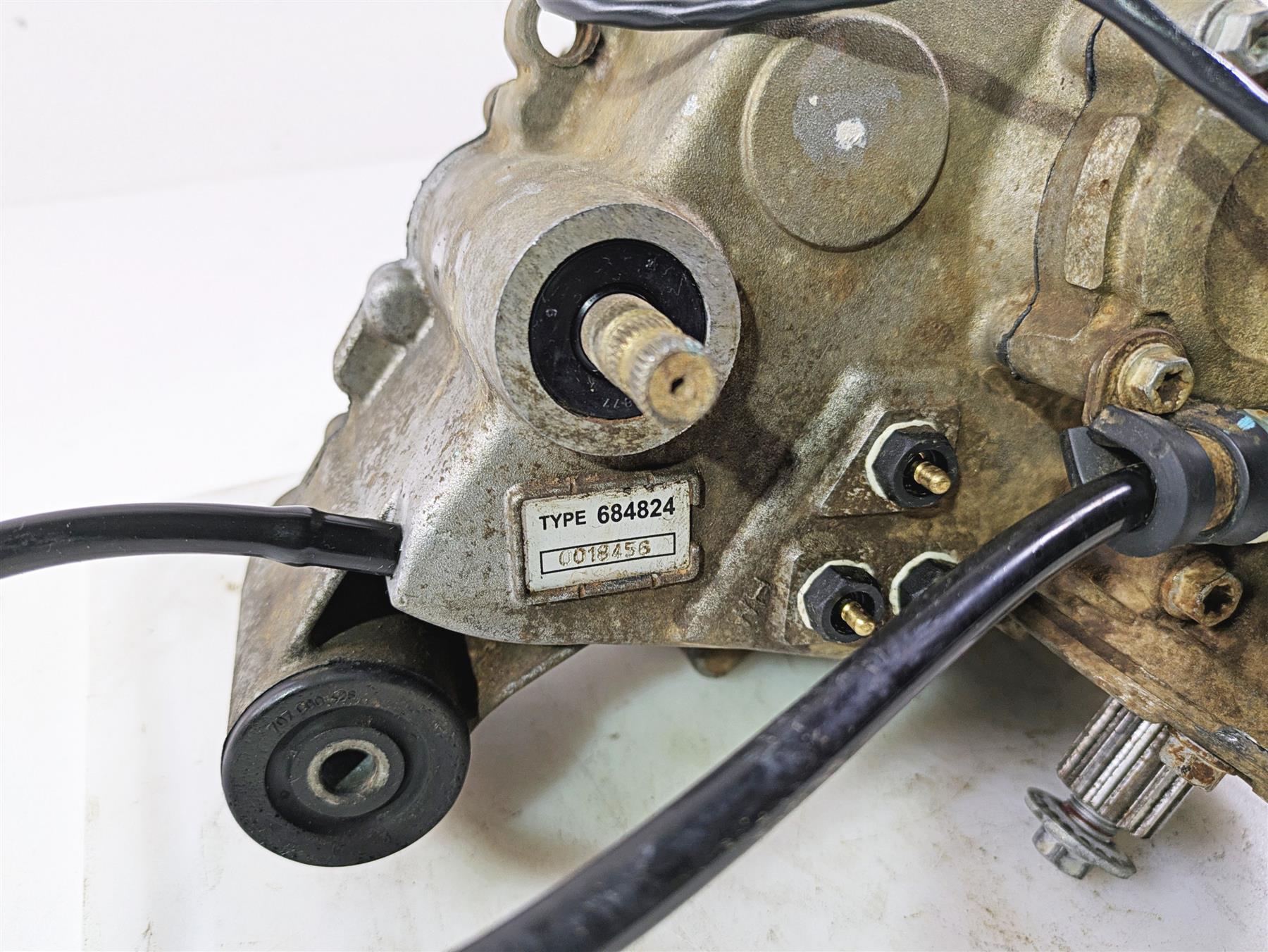 2011 Can-Am Outlander 650 4X4 XT Transmission & Actuator - 1k 420684824 {{ shop.shopifyCountryName }} - Mototech271