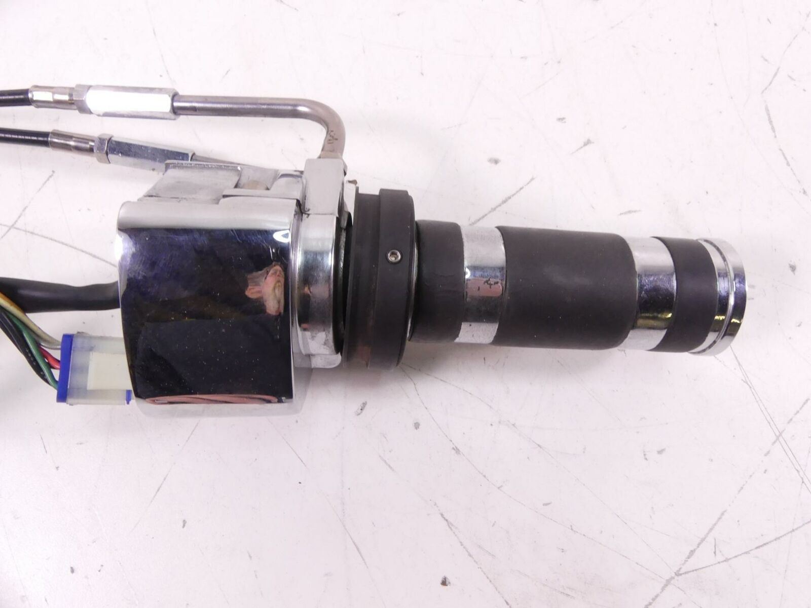 2003 Indian Spirit Springfield Right Control Switch Start Kill & Throttle 43-521 {{ shop.shopifyCountryName }} - Mototech271