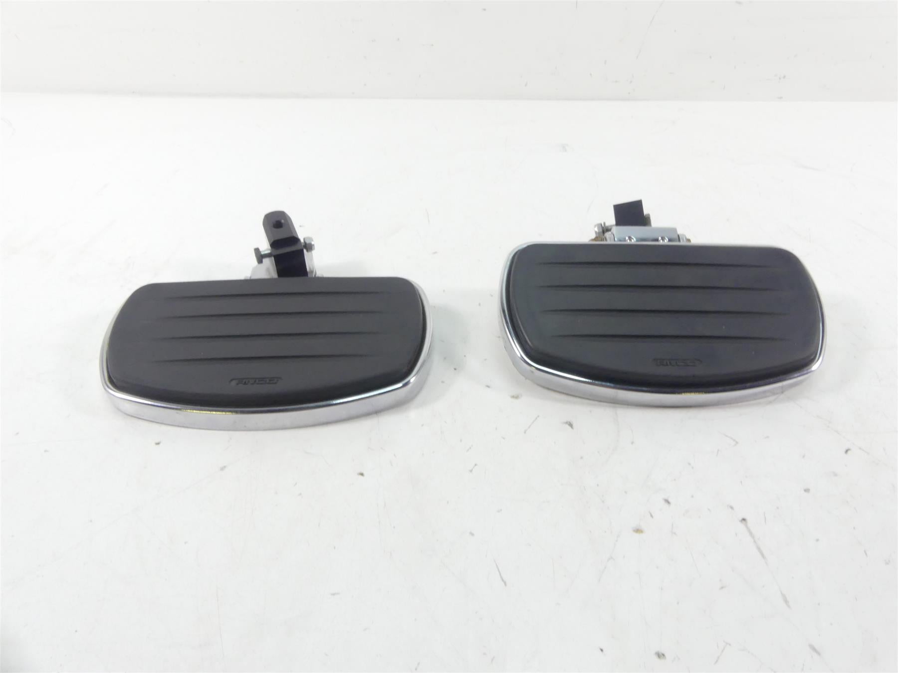 2008 Honda V-Twin VTX1800 N3 Rivco Rear Passenger Floor Board Set {{ shop.shopifyCountryName }} - Mototech271