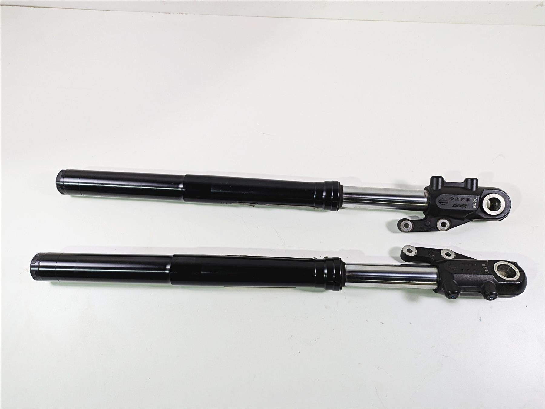 2019 Harley Softail FXDR 114 Straight Front Fork Leg Set 45400202 45400201 {{ shop.shopifyCountryName }} - Mototech271