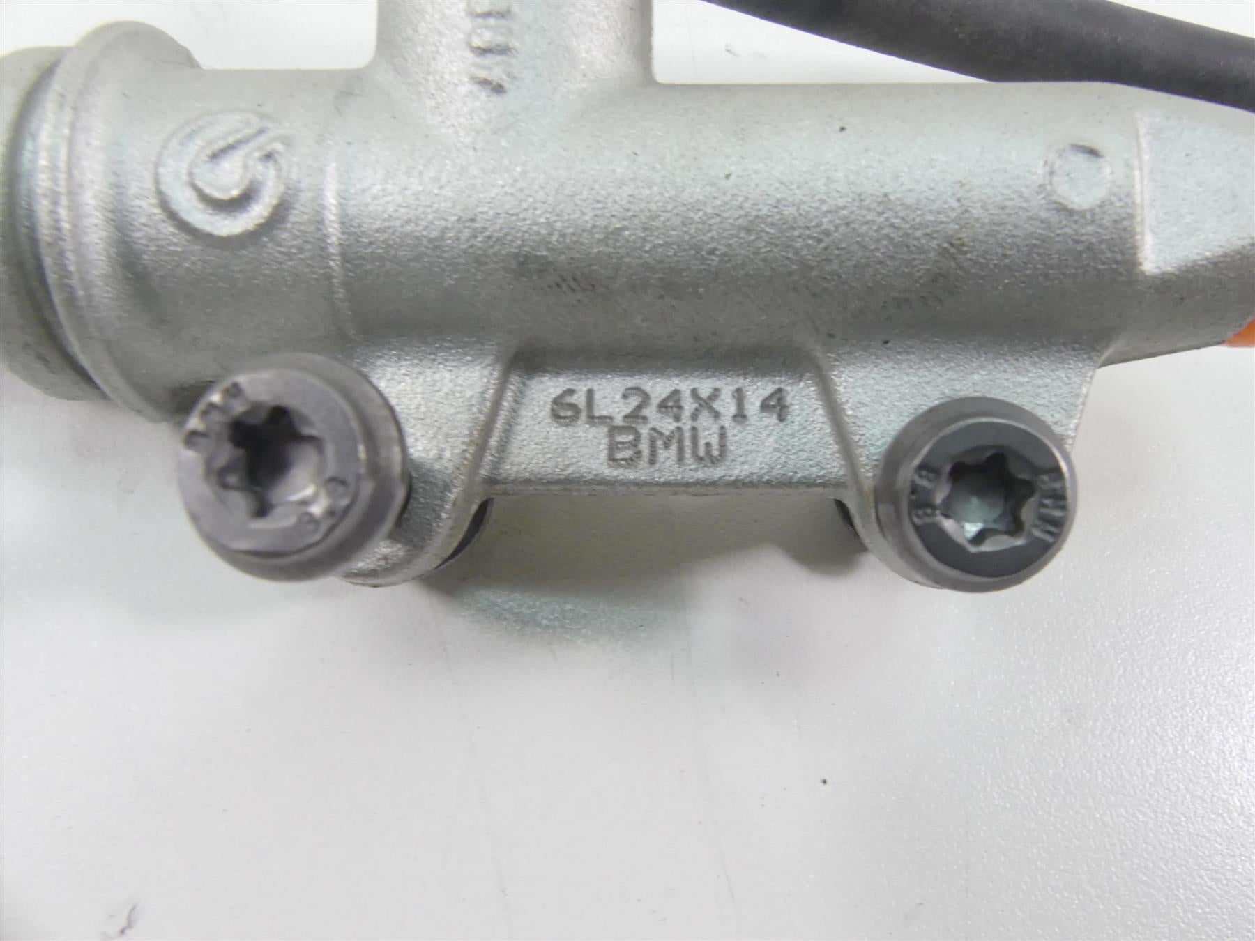 2017 BMW RnineT Racer K32 Rear Brembo Brake Master Cylinder 34318529423 {{ shop.shopifyCountryName }} - Mototech271