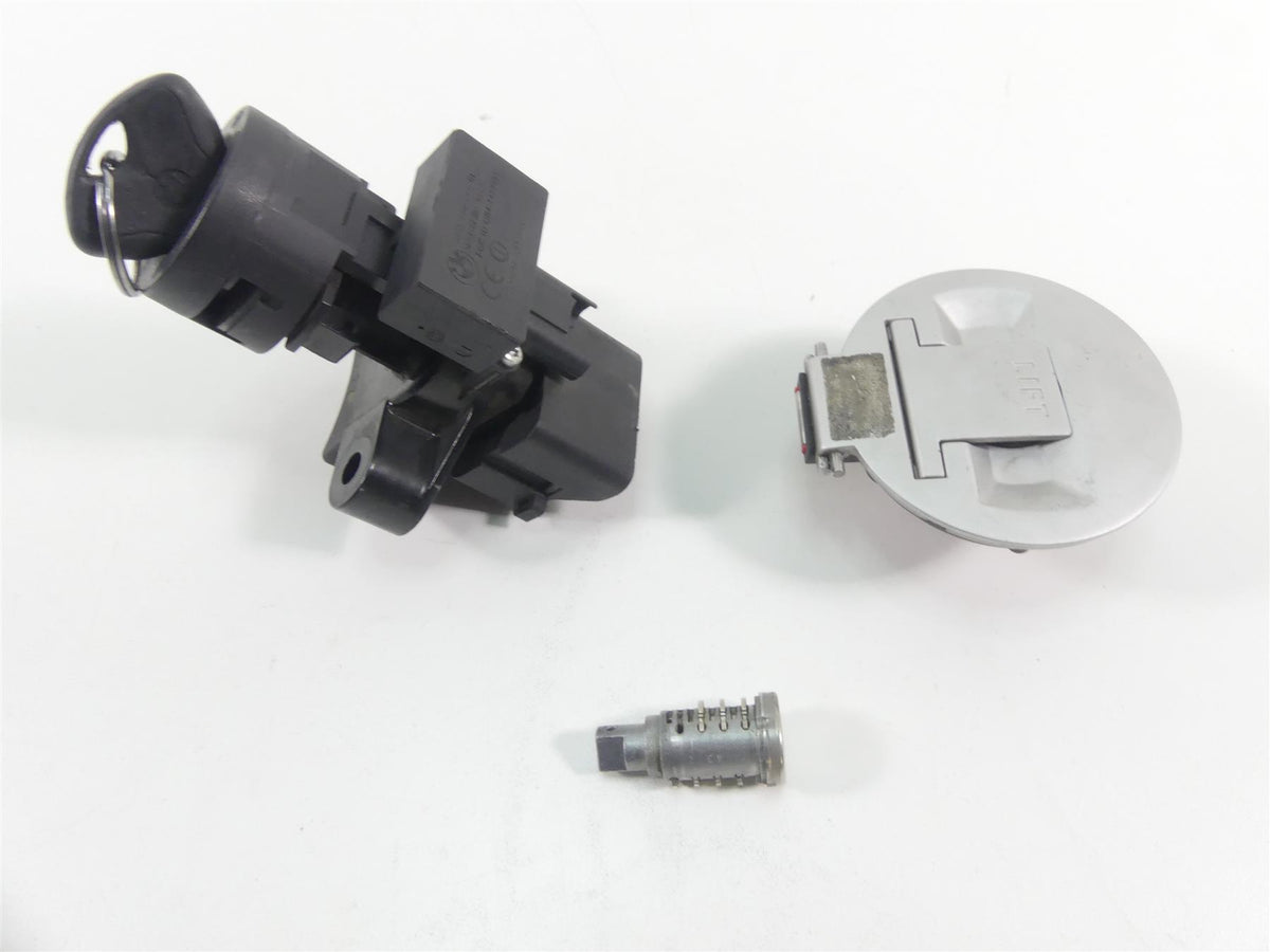 2013 BMW F800GS STD K72 Ignition Switch Gas Cap Key Lock Set -Read 51257700072 {{ shop.shopifyCountryName }} - Mototech271