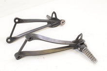 Load image into Gallery viewer, 2008 Kawasaki ZX10R ZX10 Ninja Rear Passenger Footpeg Foot Peg SET 35063-0445-18 | Mototech271
