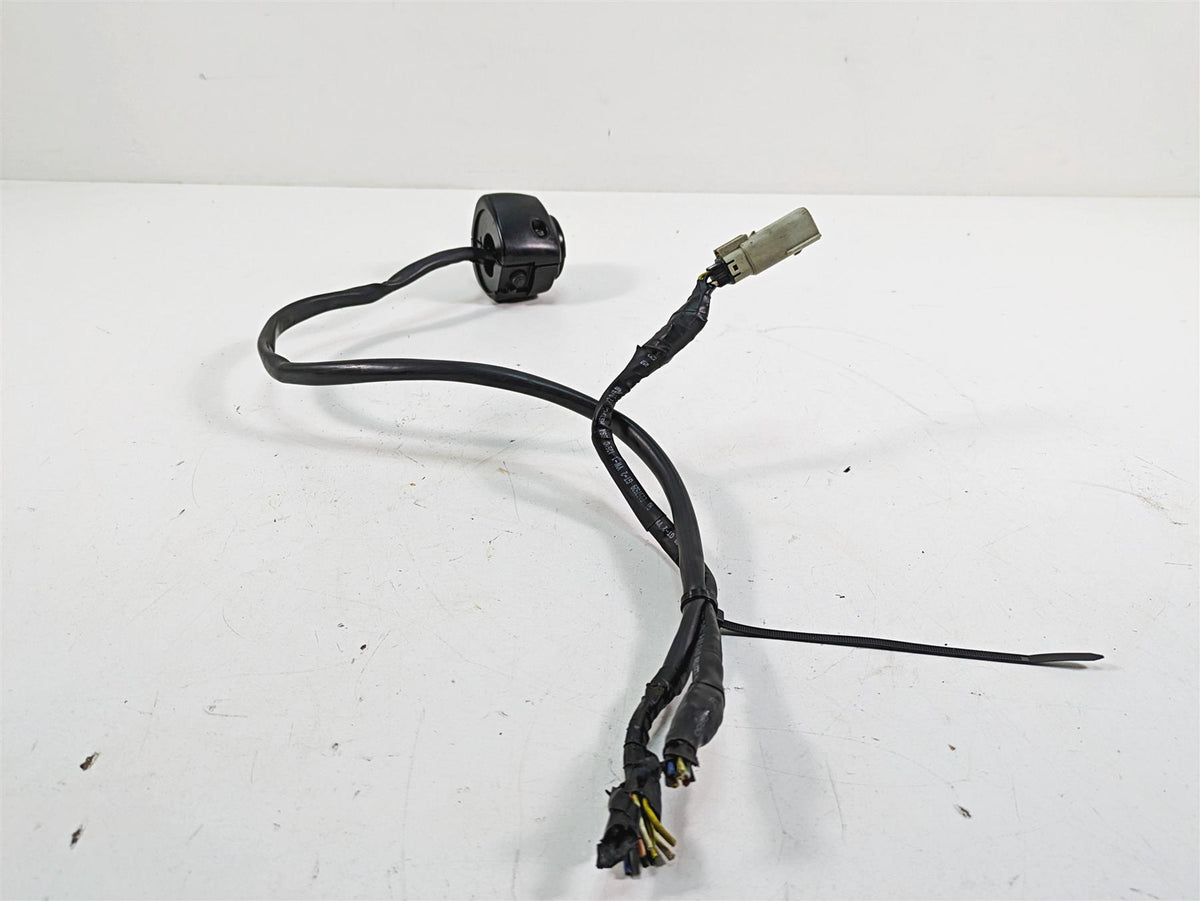 2009 Harley Softail FLSTSB Cross Bones Left Hand Light Control Switch 71682-06 {{ shop.shopifyCountryName }} - Mototech271