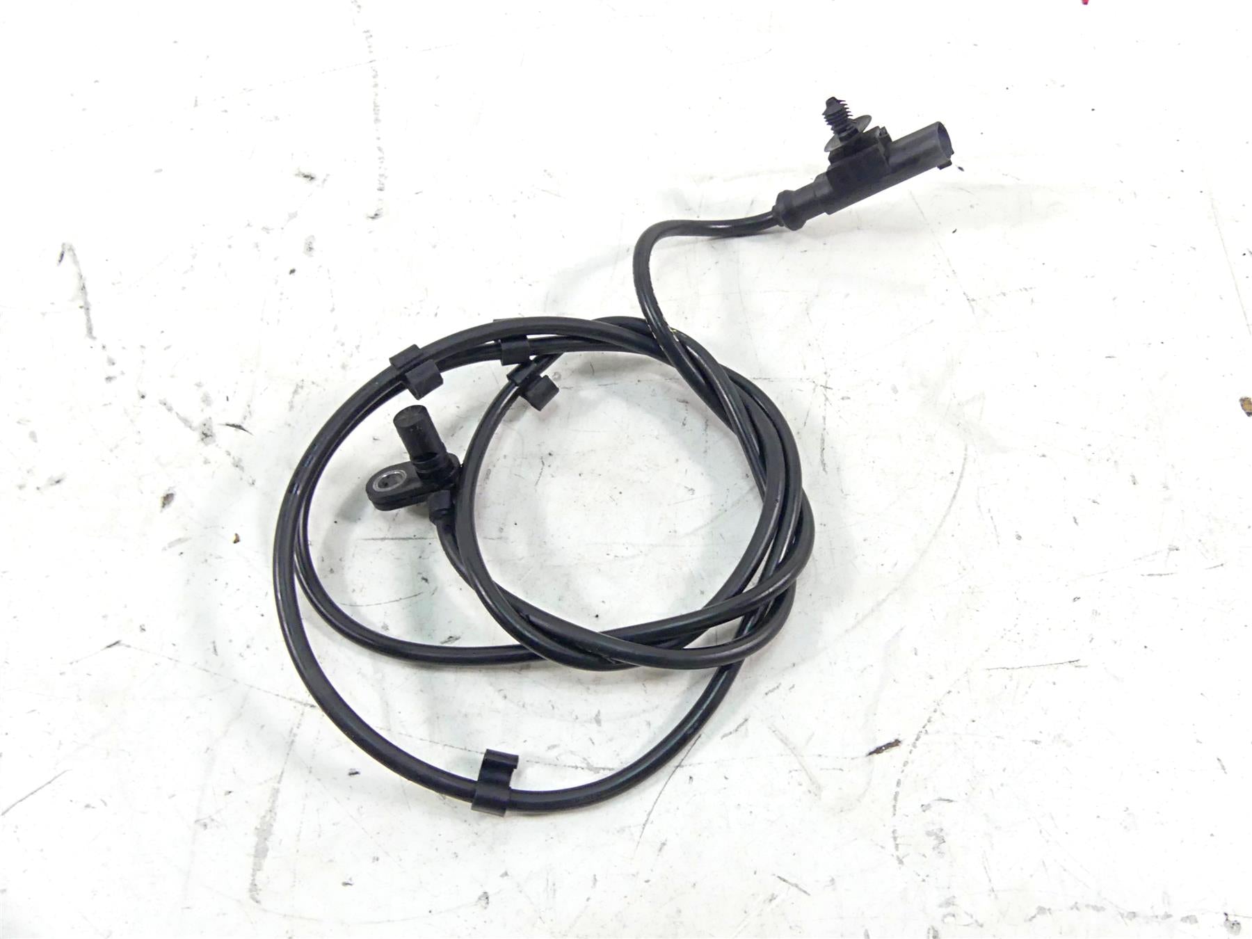 2013 Ducati Diavel Red Rear Abs Brake Wheel Speed Sensor 55212111B {{ shop.shopifyCountryName }} - Mototech271