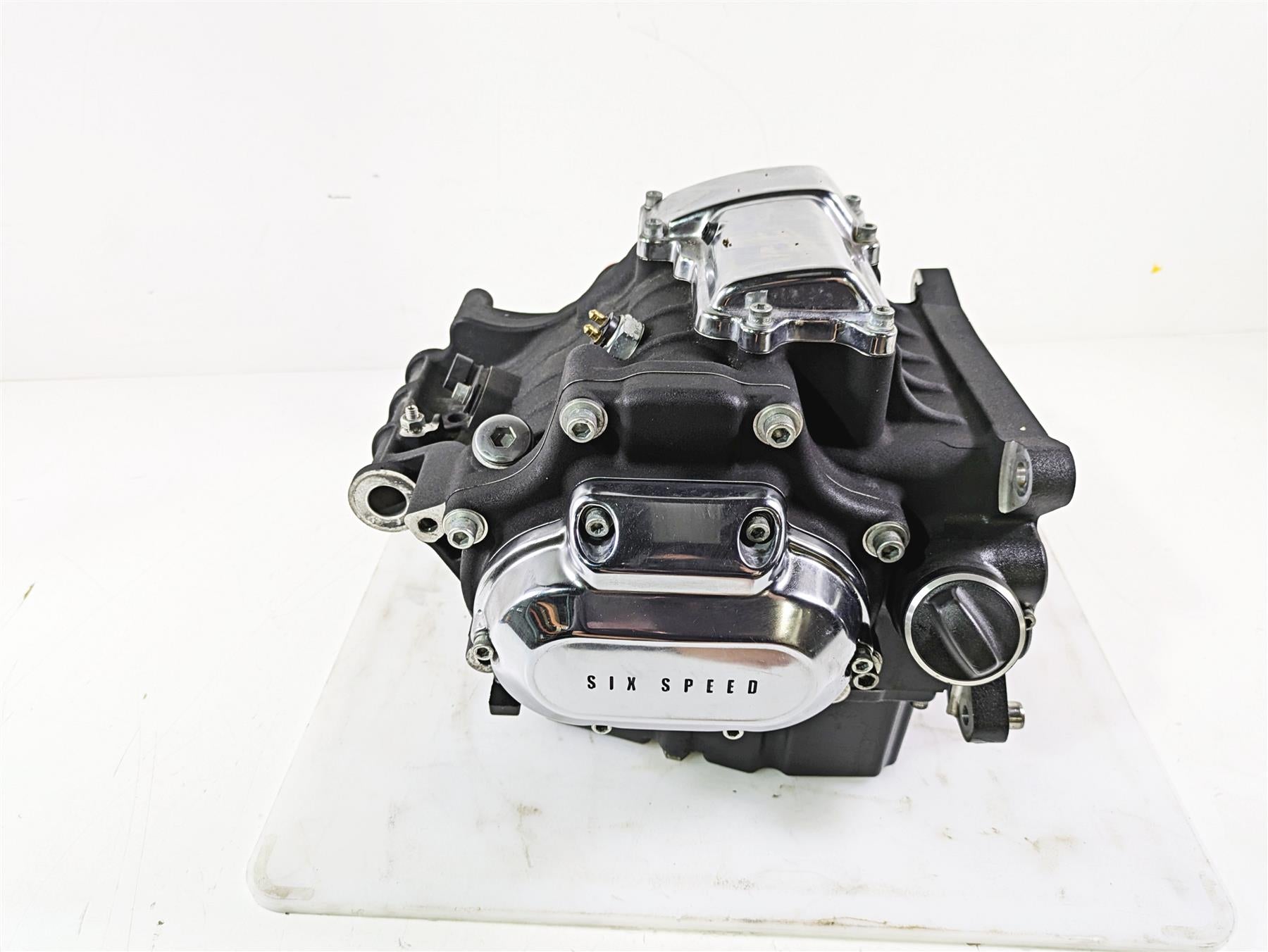 2015 Harley FXDL Dyna Low Rider Transmission Gear Box 31K 6 Speed 33083-10A {{ shop.shopifyCountryName }} - Mototech271