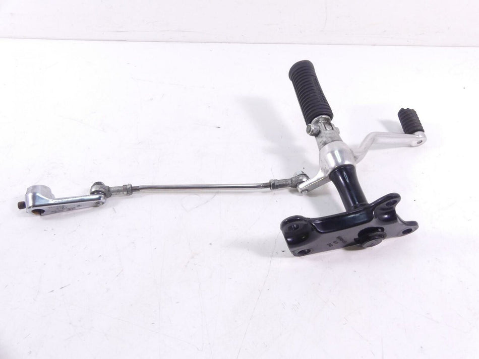 2000 Harley Sportster XL1200 Custom Left Forward Front Foot Peg Shifter 42420-99 {{ shop.shopifyCountryName }} - Mototech271