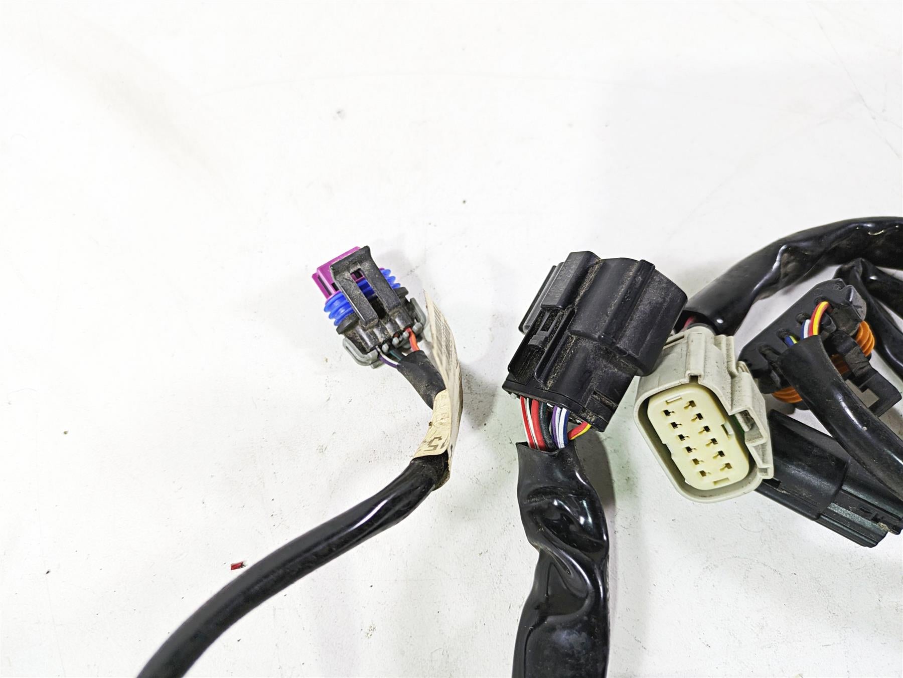 2017 Harley Touring FLTRXS Road Glide Front Fairing Wiring Harness Read 69200122 {{ shop.shopifyCountryName }} - Mototech271