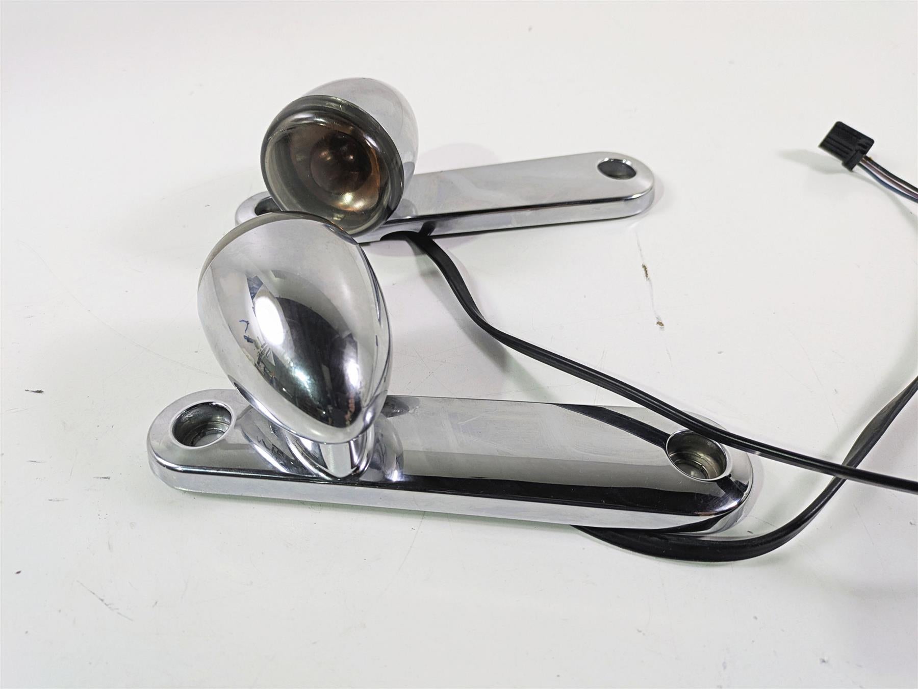 2010 Harley Touring FLHXSE CVO Street Glide Front Blinker & Mount Set 69278-06 {{ shop.shopifyCountryName }} - Mototech271