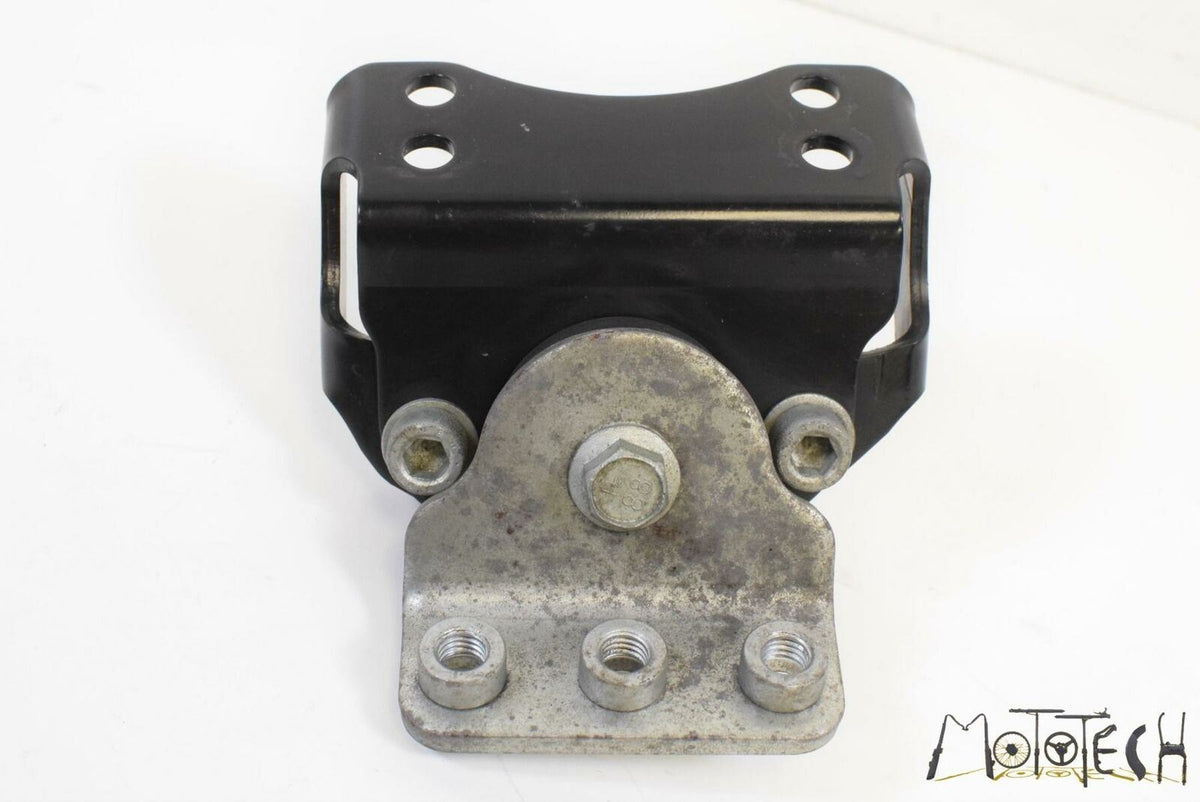 2008 Harley VRSCDXA NIGHT ROD SPECIAL Engine Motor Mount Bracket SET 16307-05 {{ shop.shopifyCountryName }} - Mototech271