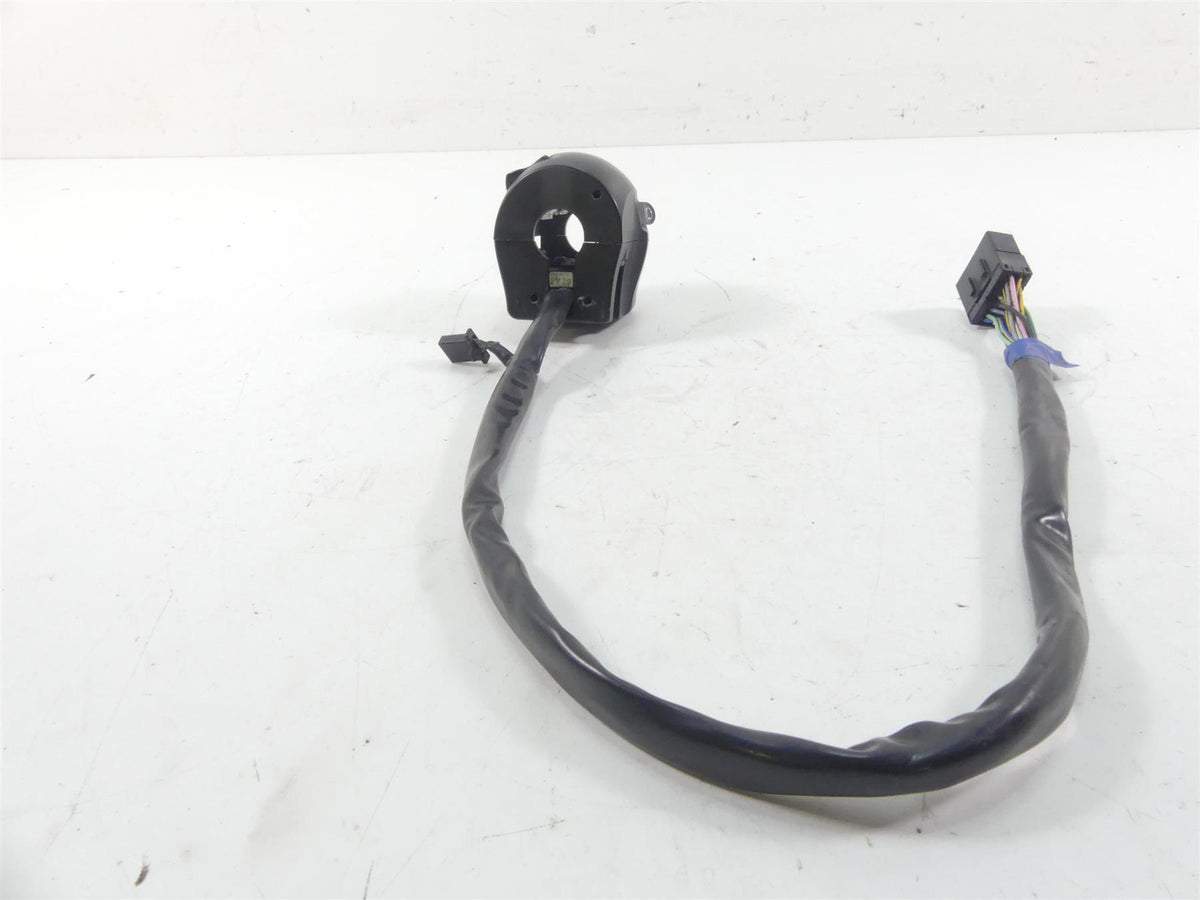 2013 Victory Cross Country Left Hand Light Horn Blinker Control Switch 4012119 {{ shop.shopifyCountryName }} - Mototech271