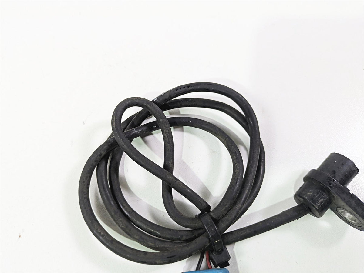 2018 Indian Springfield Dark Horse Rear Brake Abs Wheel Speed Sensor 4014216 {{ shop.shopifyCountryName }} - Mototech271
