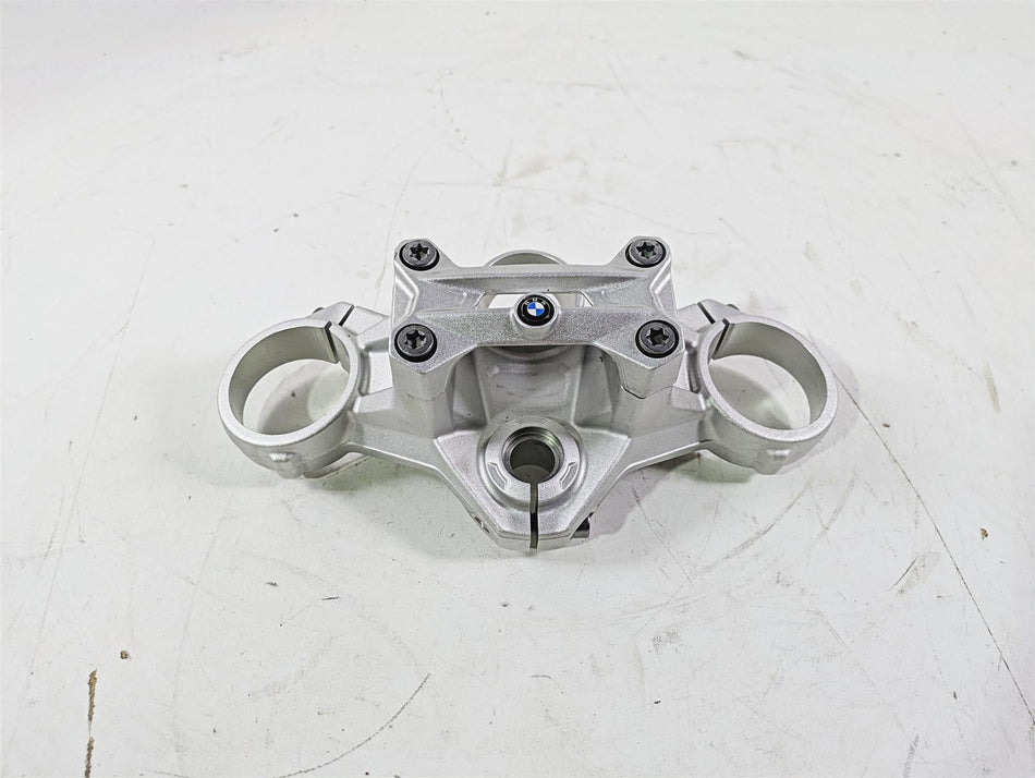 2016 BMW F800R K73 Upper Triple Tree Steering Clamp 8546421 32418546421 {{ shop.shopifyCountryName }} - Mototech271