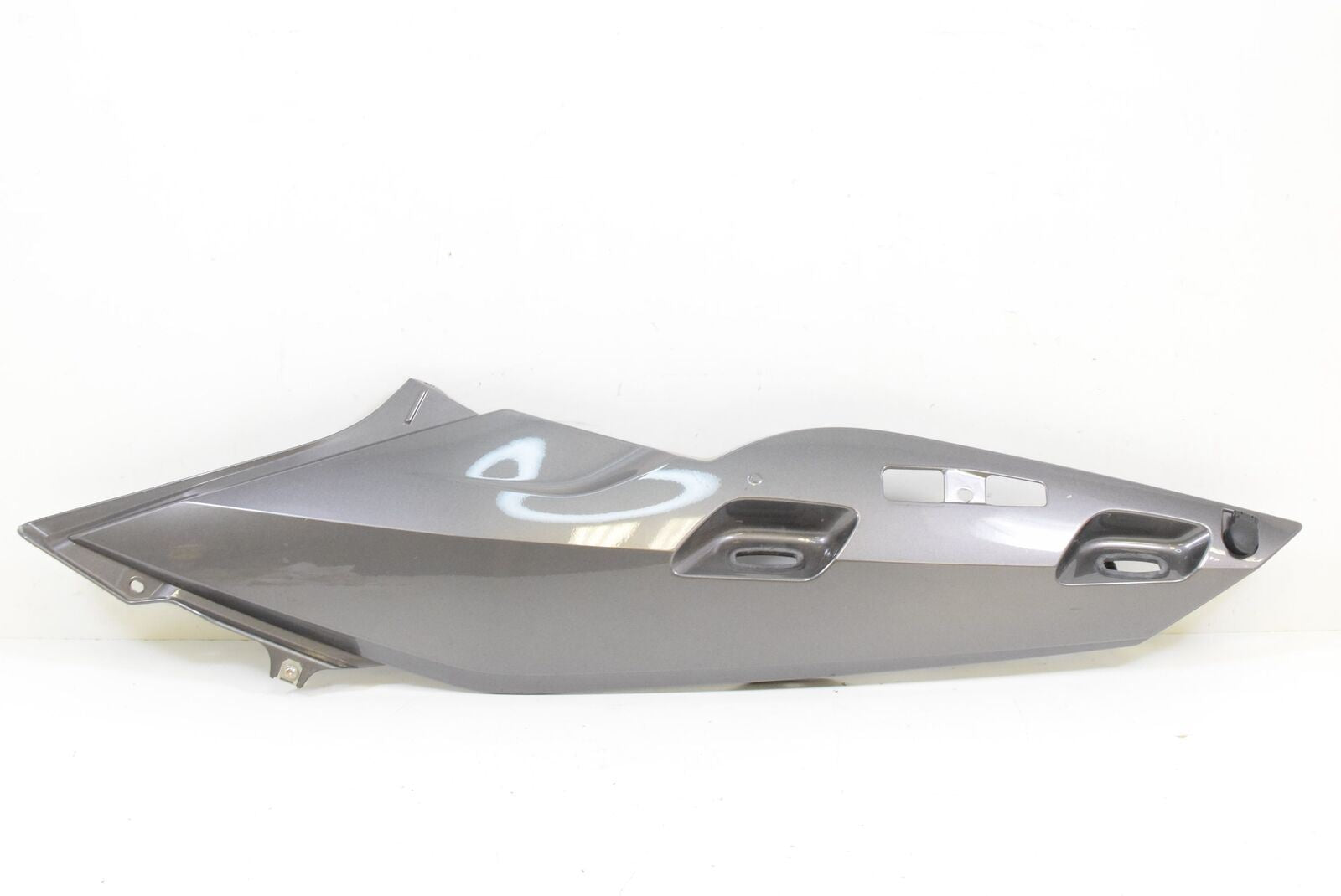 2012 BMW R1200RT R1200 RT K26 Left Tail Fairing Cover 46637681573 {{ shop.shopifyCountryName }} - Mototech271