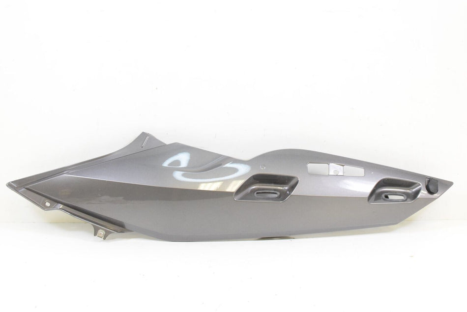 2012 BMW R1200RT R1200 RT K26 Left Tail Fairing Cover 46637681573 {{ shop.shopifyCountryName }} - Mototech271