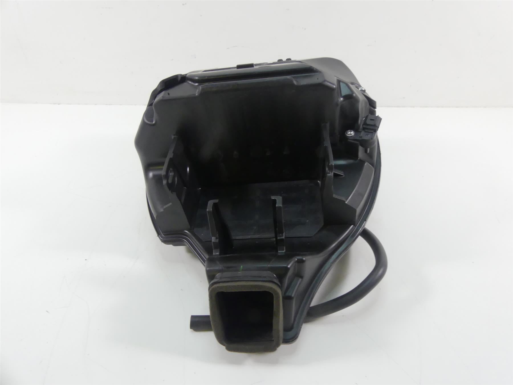 2015 Triumph 1050 Speed Triple R Air Box Cleaner Breather Filter T2206600 {{ shop.shopifyCountryName }} - Mototech271