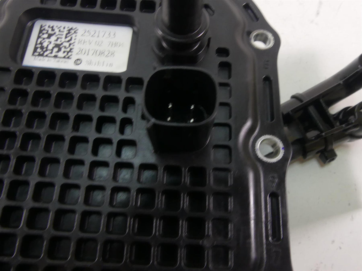 2018 Indian Scout Sixty Fuel Gas Petrol Pump - Tested 2521733 {{ shop.shopifyCountryName }} - Mototech271