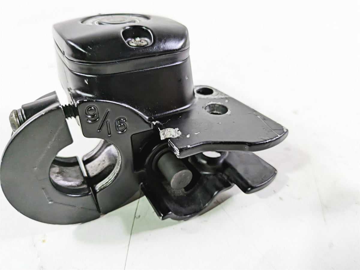 2003 Harley Softail FXSTDI Deuce 100th Front Brake Master Cylinder 9/16 45019-96 {{ shop.shopifyCountryName }} - Mototech271