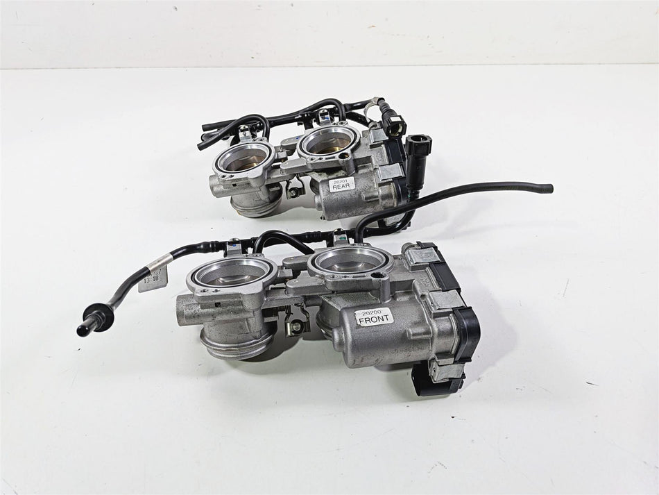 2018 Aprilia RSV4 RR Throttle Body Fuel Injection Set 857303 857304 {{ shop.shopifyCountryName }} - Mototech271