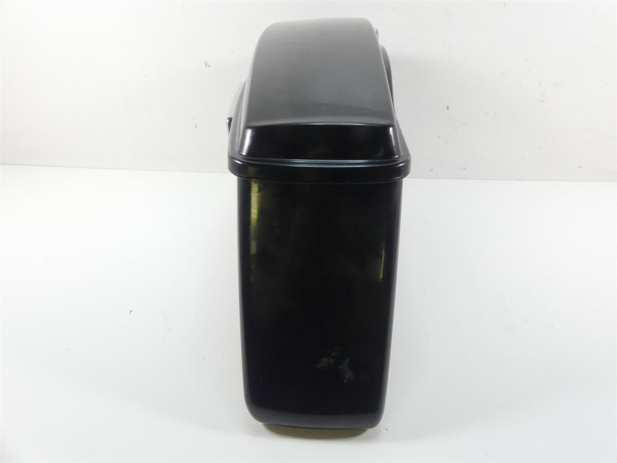 2016 Harley Touring FLHTP Electra Glide Left Saddlebag Vivid Black 90200414 {{ shop.shopifyCountryName }} - Mototech271