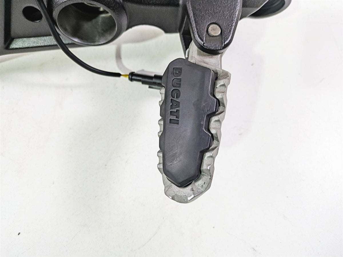 2013 Ducati Hypermotard 821 SP Right Foot Peg Bracket Mount 82412101CA {{ shop.shopifyCountryName }} - Mototech271