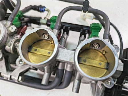 2009 Suzuki GSXR750 K9 Mikuni Throttle Body Bodies 13406-38H00 13406-38H01 {{ shop.shopifyCountryName }} - Mototech271