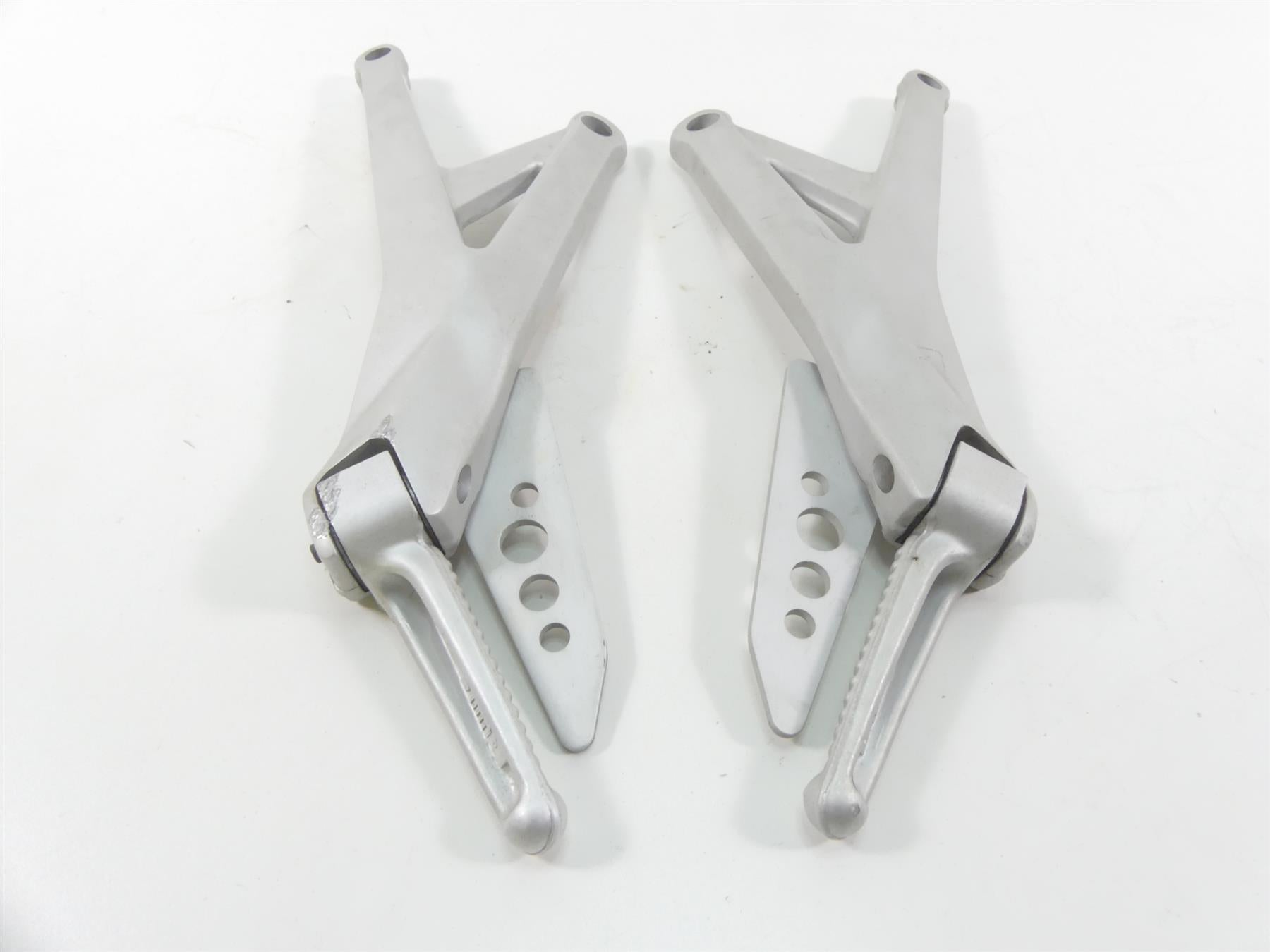 2005 Ducati Multistrada 1000S Rear Passenger Foot Peg Footpeg Set 82410801A {{ shop.shopifyCountryName }} - Mototech271