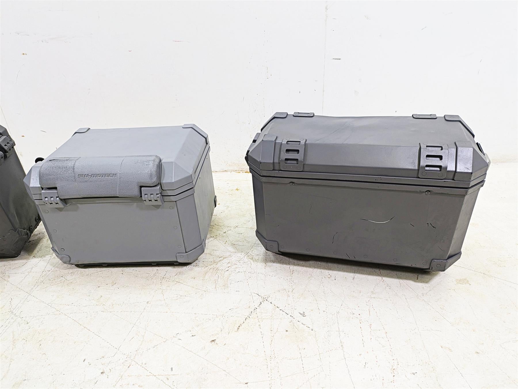 2015 Triumph Tiger Explorer XC SW-Motech Trax Saddlebag Hard Bag & Trunk Set {{ shop.shopifyCountryName }} - Mototech271