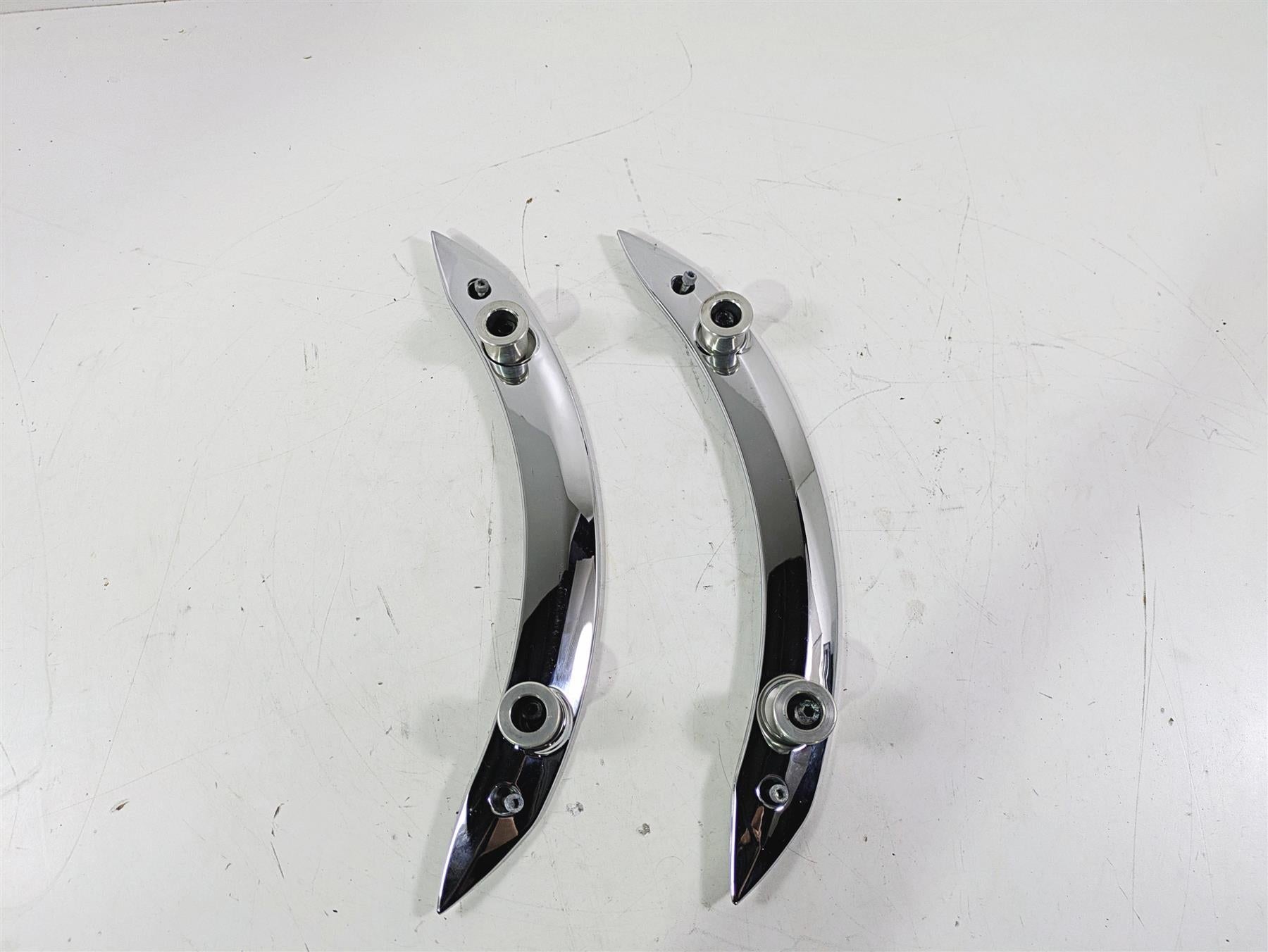 2018 Indian Chieftain Limited Rear Chrome Fender Struts Braces 5139599 5139598 {{ shop.shopifyCountryName }} - Mototech271