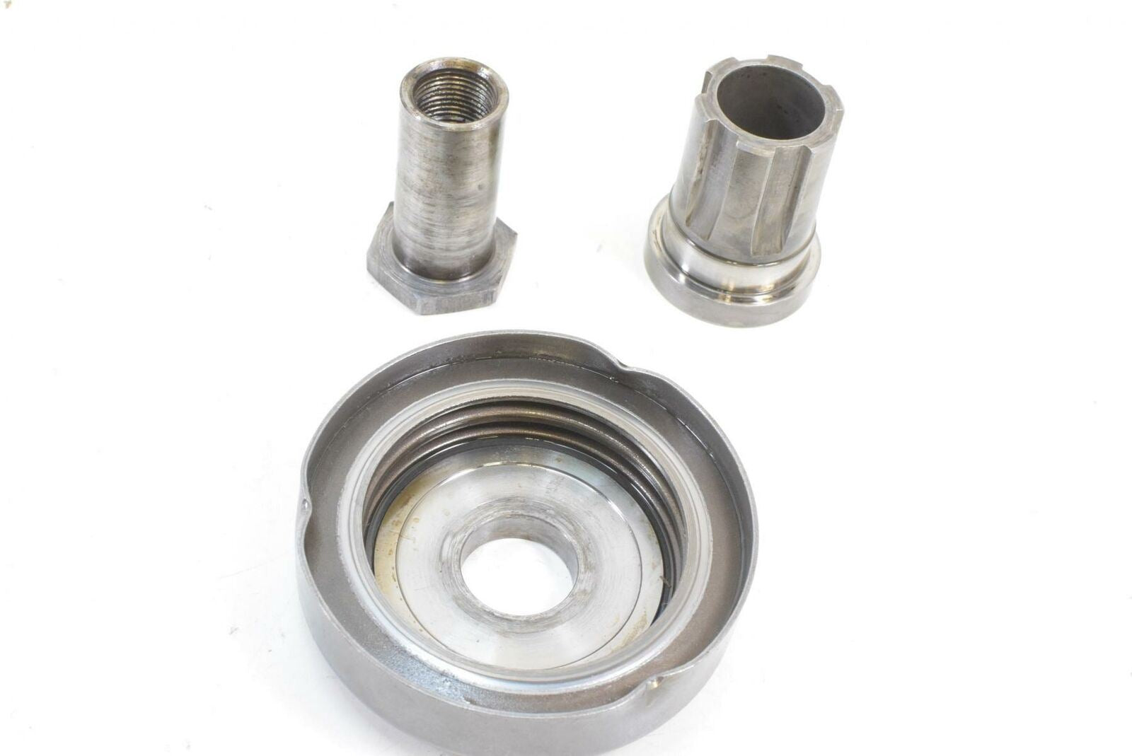2004 Harley FLHTCSE CVO Electra Glide Primary Drive Clutch Assembly 37806-03 {{ shop.shopifyCountryName }} - Mototech271