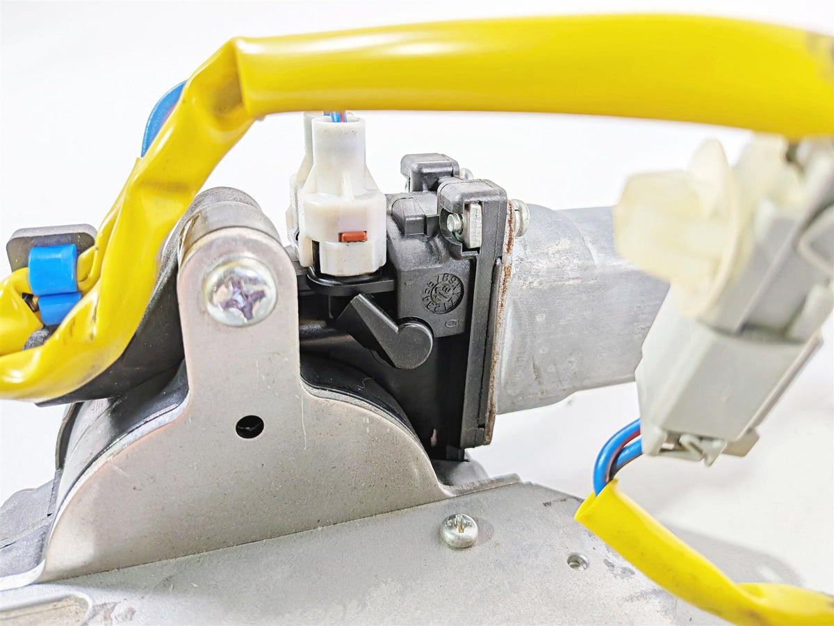 2013 Victory Vision Tour Windshield Adjuster Tilt Motor 4011815 {{ shop.shopifyCountryName }} - Mototech271