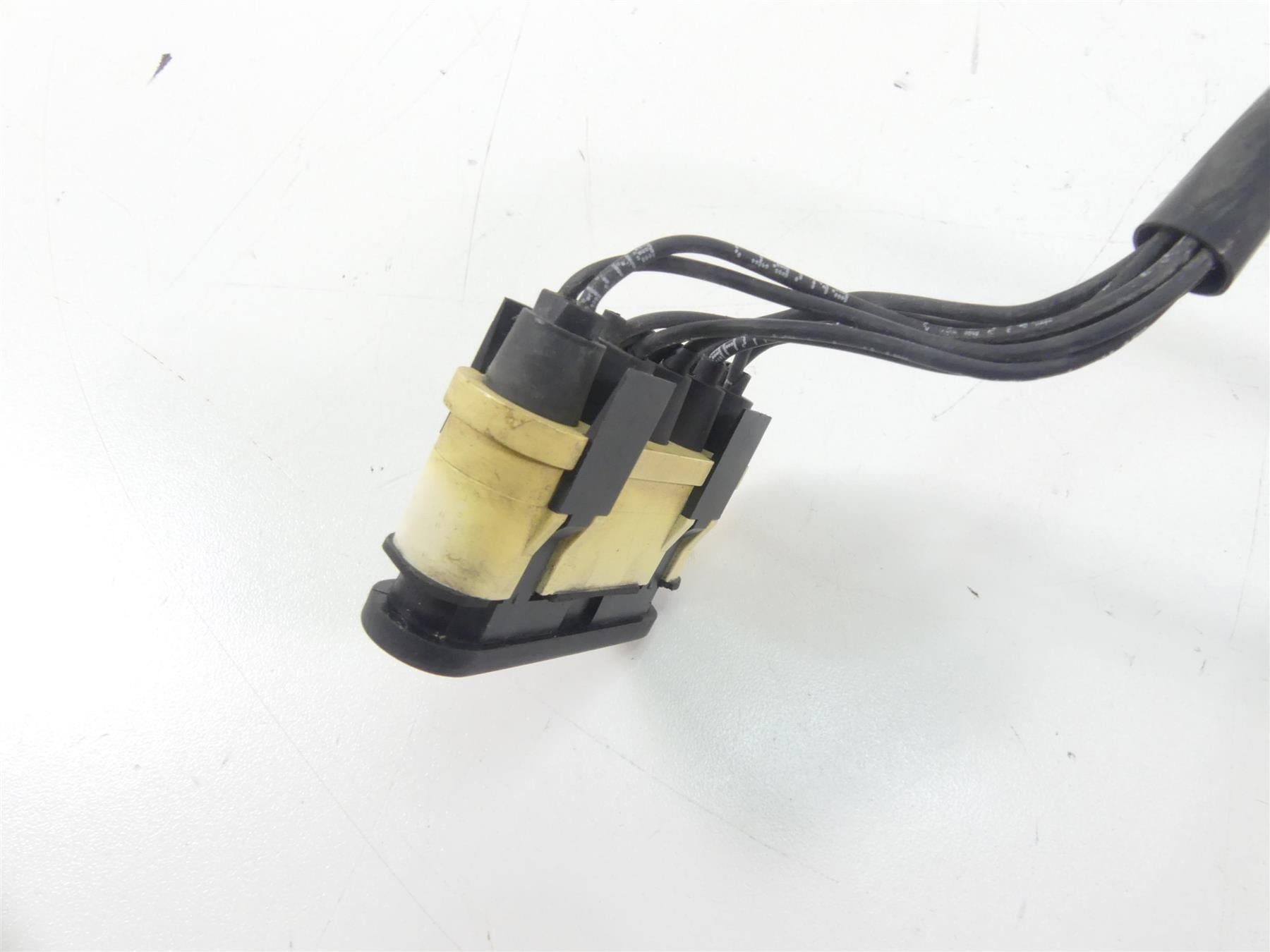 2005 Harley Dyna FXDLI Low Rider Dual Gauges Instrument Indicator Light 67482-04 {{ shop.shopifyCountryName }} - Mototech271