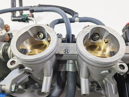 2024 Suzuki GSXR600 Throttle Body Bodies Mikuni 2K Only -Video 13406-14J01 {{ shop.shopifyCountryName }} - Mototech271