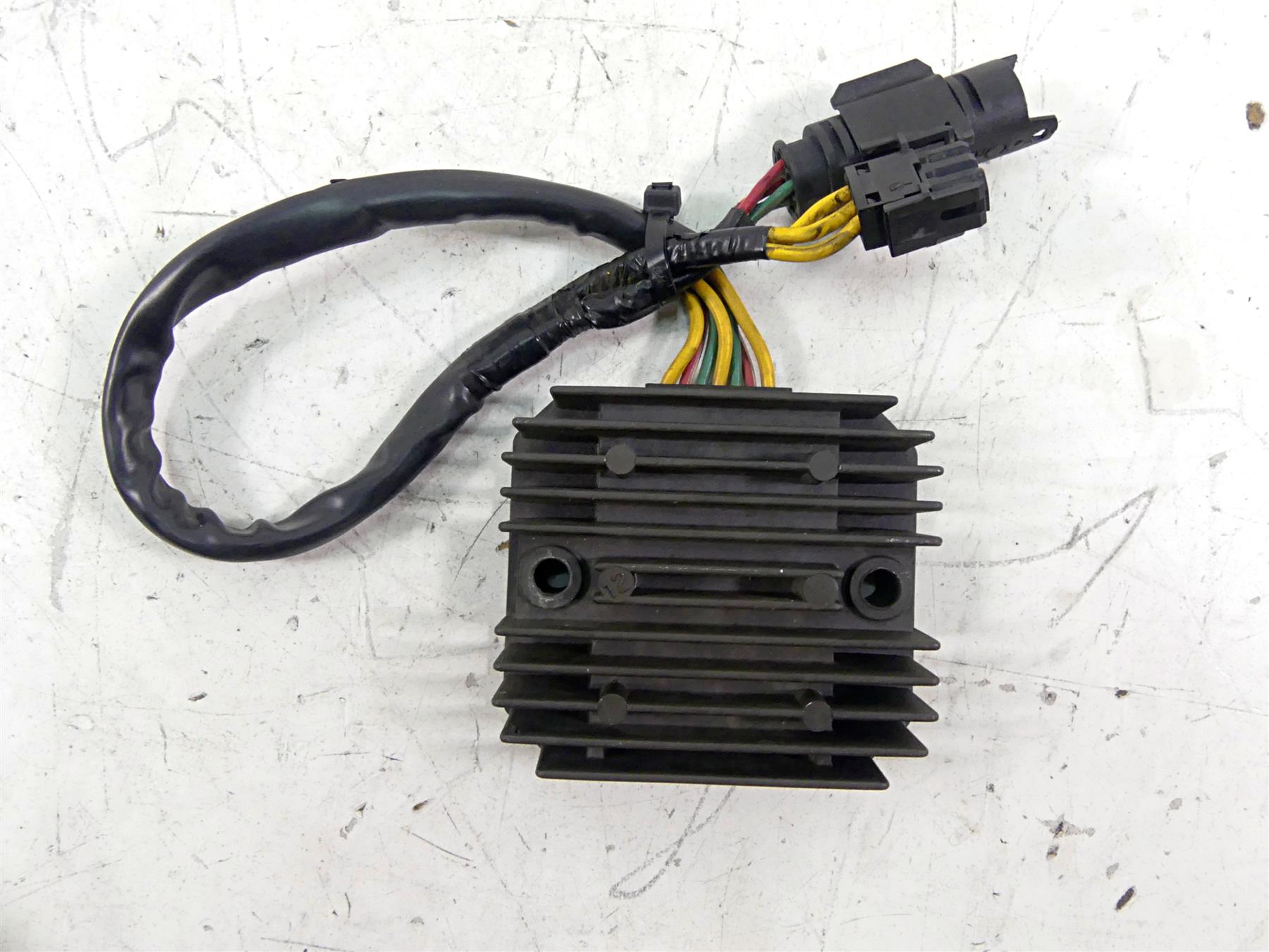 2013 BMW F800GS STD K72 Rectifier Voltage Regulator SH541SC 61312346550 {{ shop.shopifyCountryName }} - Mototech271