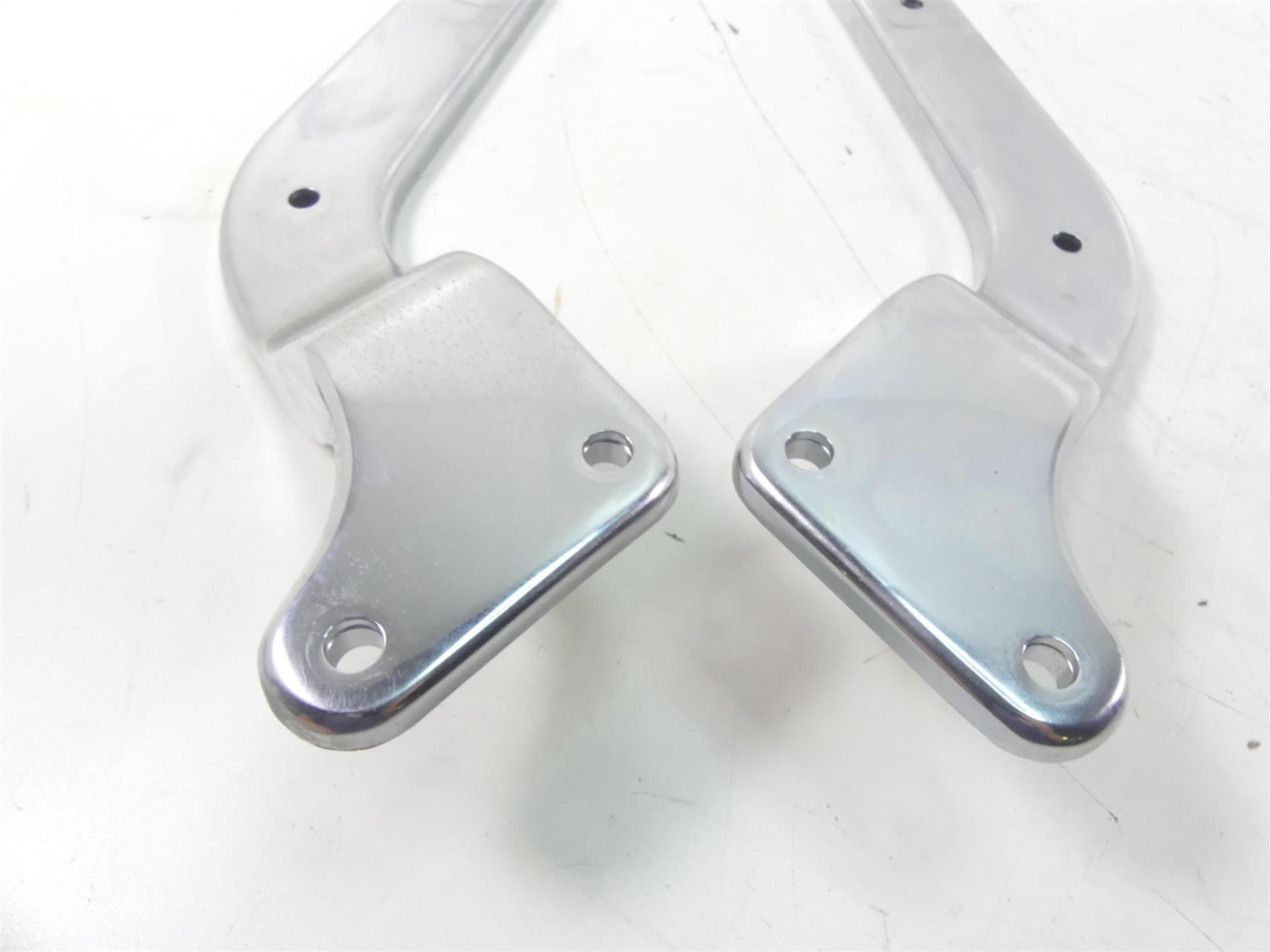 2005 Harley Softail FLSTSC Heritage Springer Rear Fender Struts Set 59955-03 {{ shop.shopifyCountryName }} - Mototech271