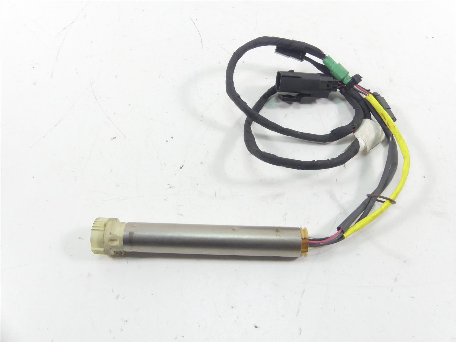 2013 Harley Touring FLHTK Electra Glide Ride By Wire Throttle Sensor 32305-08B {{ shop.shopifyCountryName }} - Mototech271