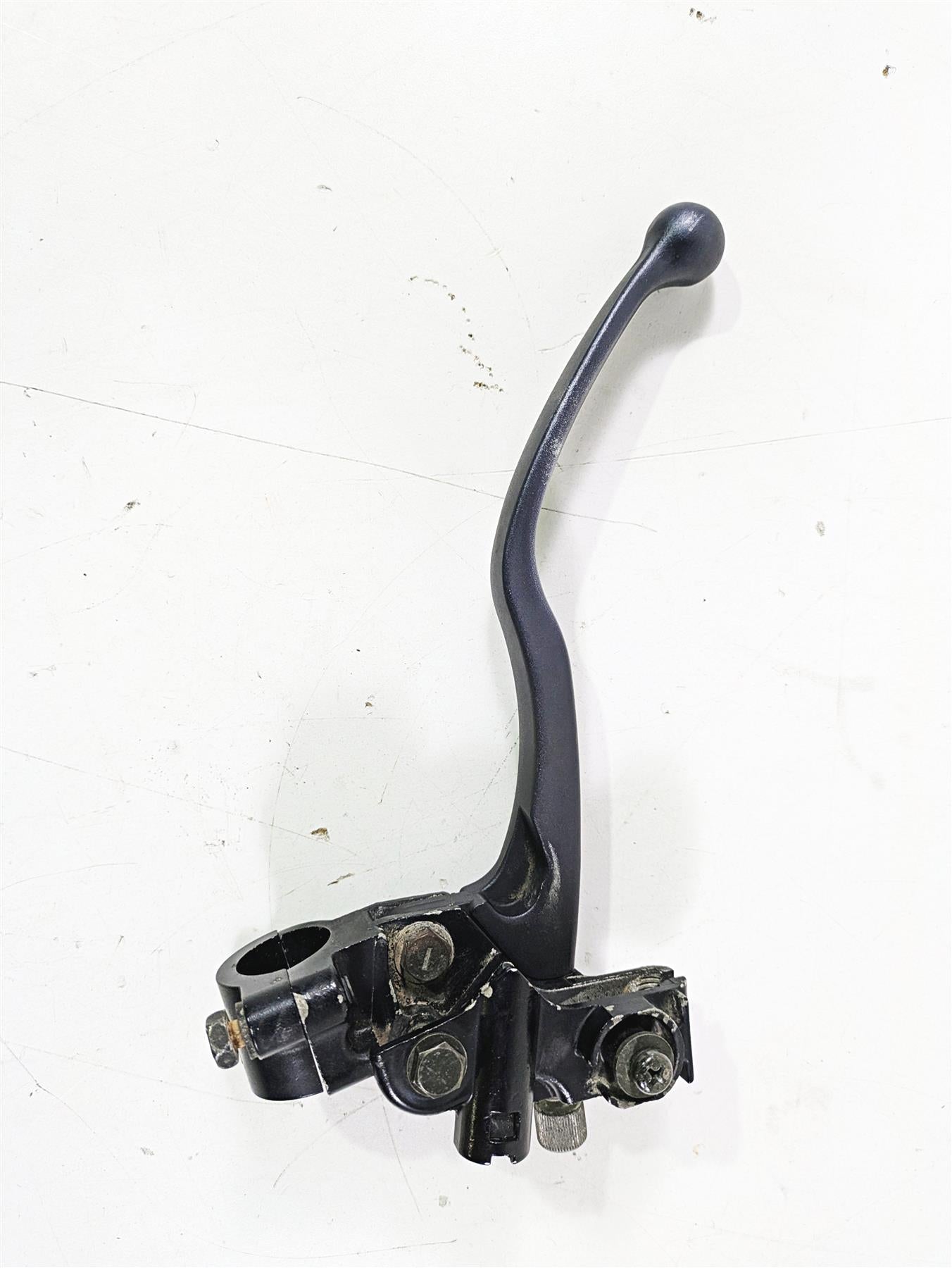 2001 Yamaha Banshee YFZ350 Clutch Perch -Bent Lever- Set 3GG-82910-00-00 {{ shop.shopifyCountryName }} - Mototech271