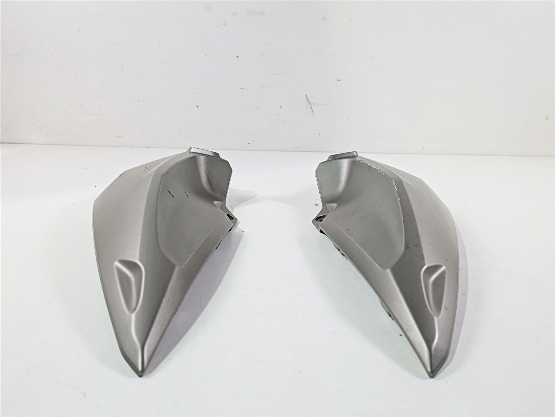 2014 BMW K1600 GTL K48 Upper Tank Side Cover Fairing Set 46637710454 {{ shop.shopifyCountryName }} - Mototech271