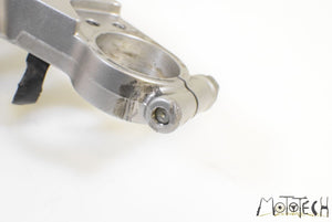 2005 Kawasaki ZZR1200 ZX1200 Ninja Upper Triple Tree Steering Clamp 44039-0007 | Mototech271