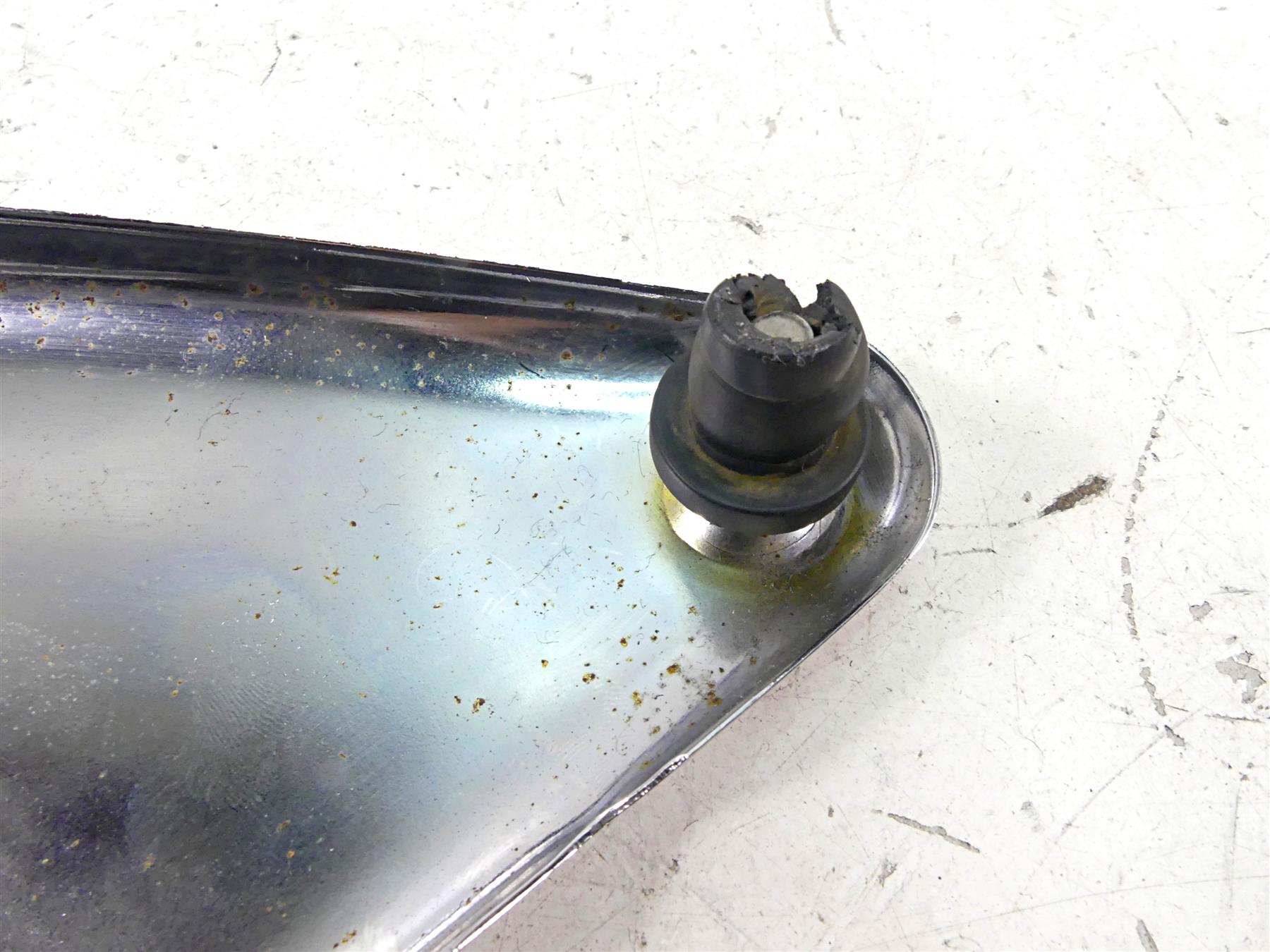 1997 Harley Sportster XL1200 C Chrome Ignition Side Cover Fairing 66325-82 {{ shop.shopifyCountryName }} - Mototech271