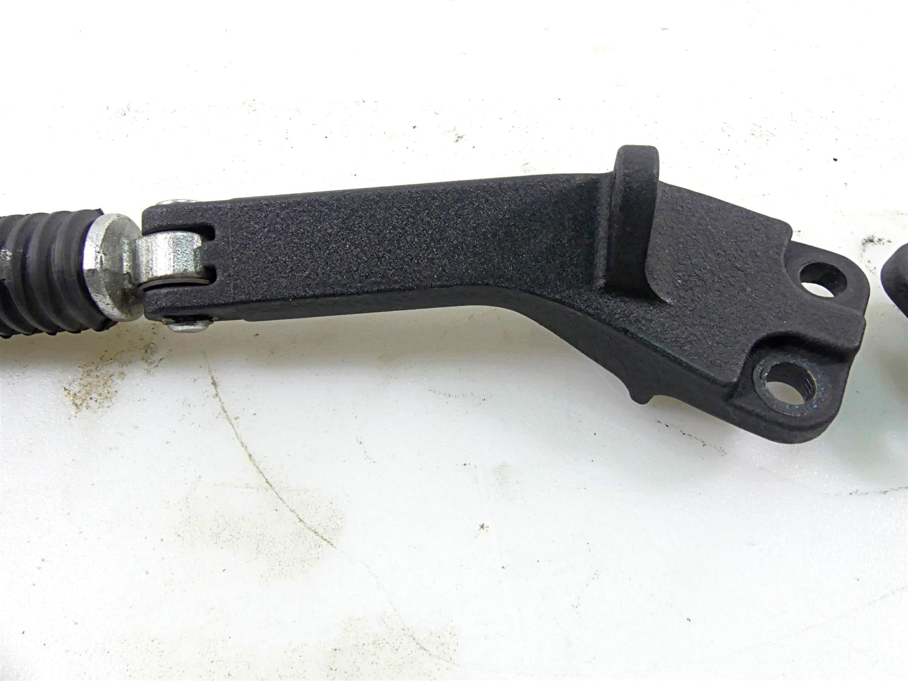 2017 Harley Dyna FXDB Street Bob Rear Passenger Foot Peg Set 49224-06A 49230-06 {{ shop.shopifyCountryName }} - Mototech271