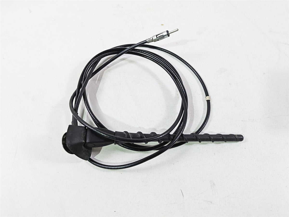 2017 Indian Chieftain Limited Radio FM Antenna & Wiring Set 4012213 {{ shop.shopifyCountryName }} - Mototech271