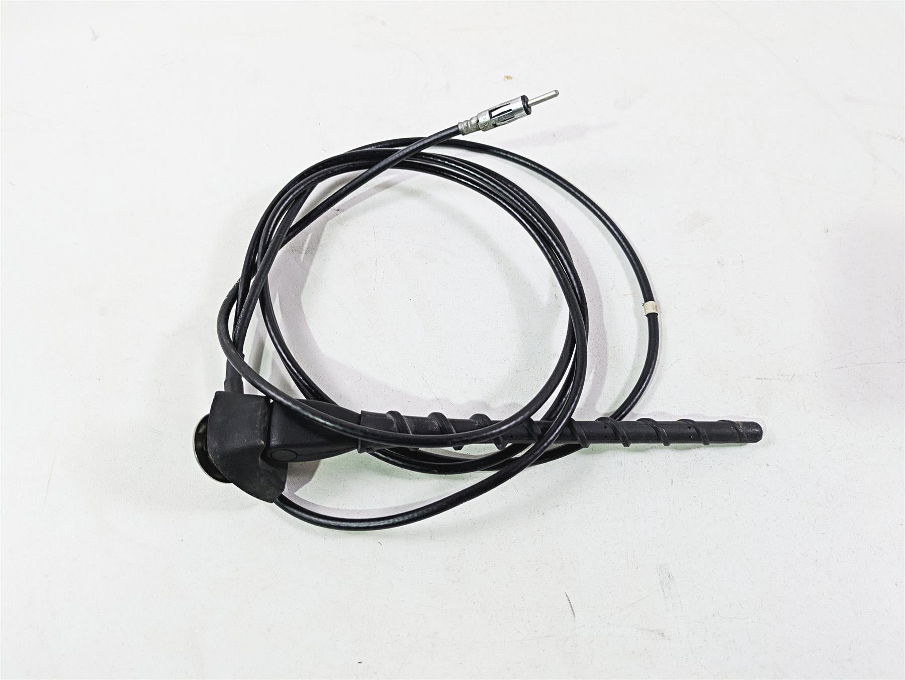 2017 Indian Chieftain Limited Radio FM Antenna & Wiring Set 4012213 {{ shop.shopifyCountryName }} - Mototech271