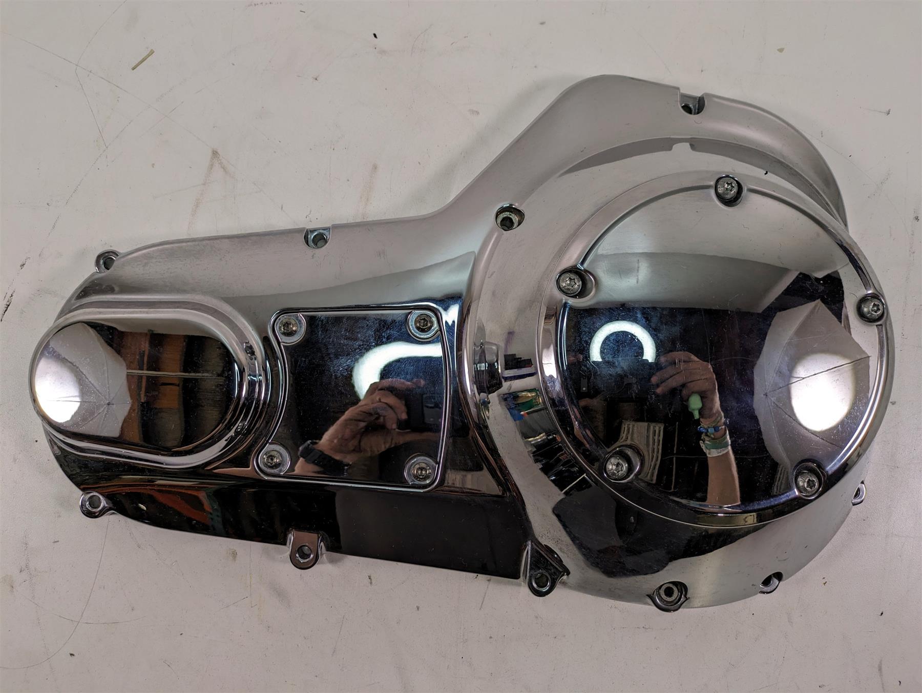 2006 Harley Touring FLHTCUI Electra Glide Outer Primary Drive Cover 60685-04 {{ shop.shopifyCountryName }} - Mototech271