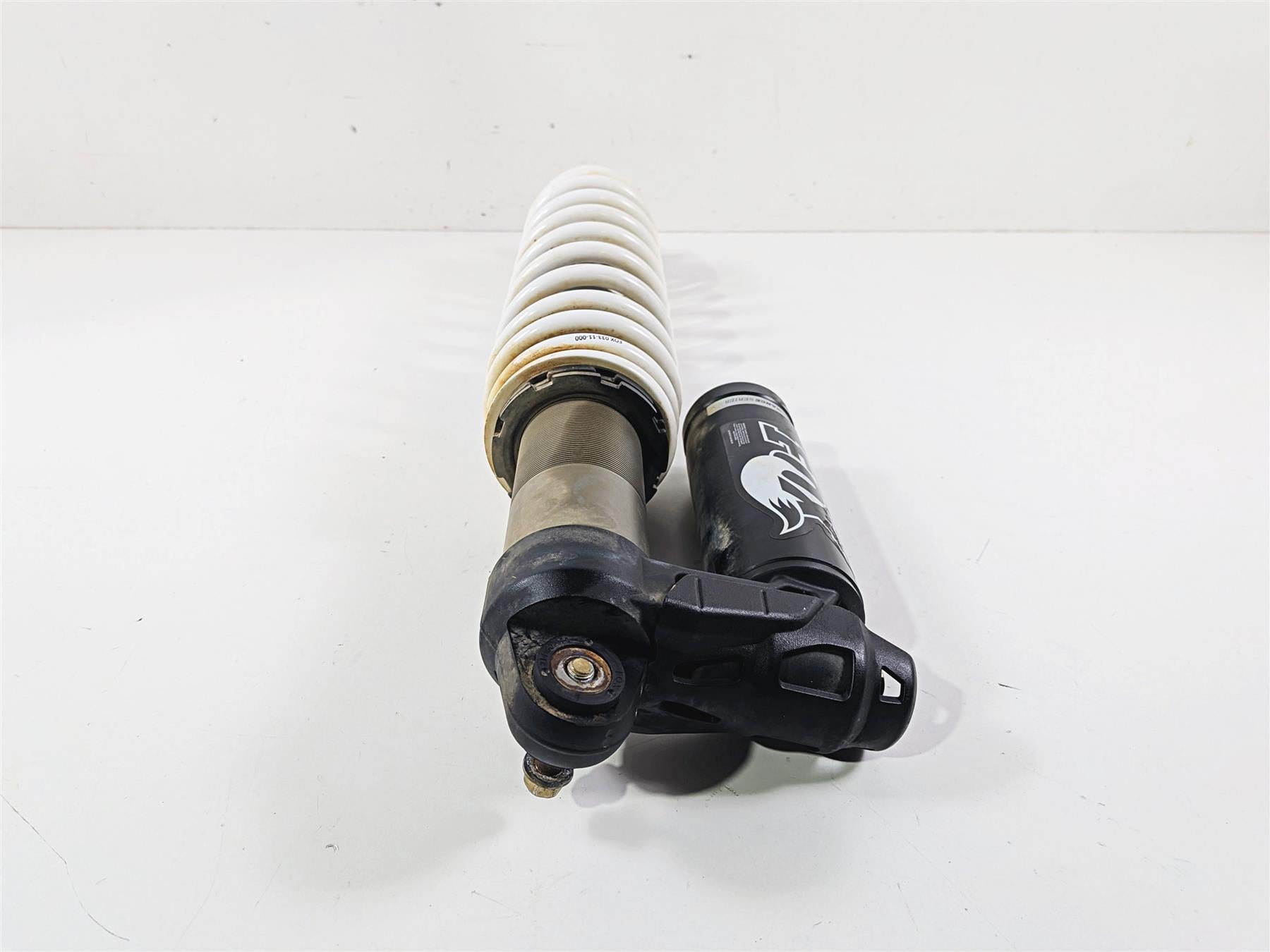 2017 Yamaha YXZ1000R EPS SS Front Left Shock Damper Fox -Leaking 2HC-F3390-00-00 {{ shop.shopifyCountryName }} - Mototech271