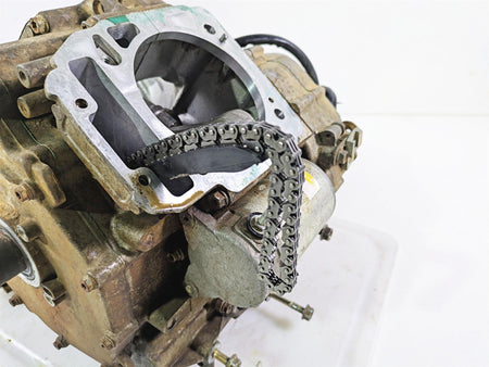2011 Can-Am Outlander 650 4X4 XT Lower Bottom Engine Crankcase Set 420066035 {{ shop.shopifyCountryName }} - Mototech271